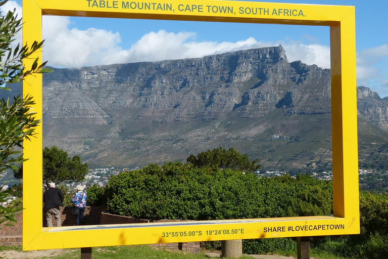 Cape Town: Table Mountain Cable Car Ticket with Transfer