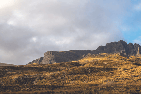 Isle of Skye rijtoer vanuit Portree met een APPVanuit Portree: Dagvullende Isle of Skye zelf rijden met gids