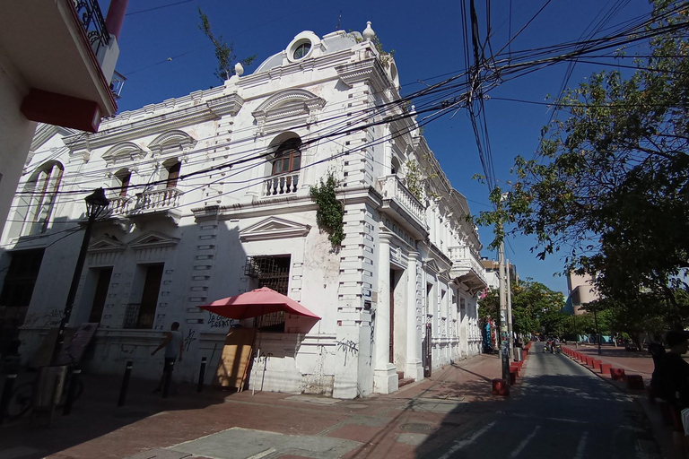 Santa Marta : visite citadine avec entrée à la Quinta de San Pedro