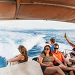 Napoli: esperienza in barca al tramonto, con panorami iconici e Spritz
