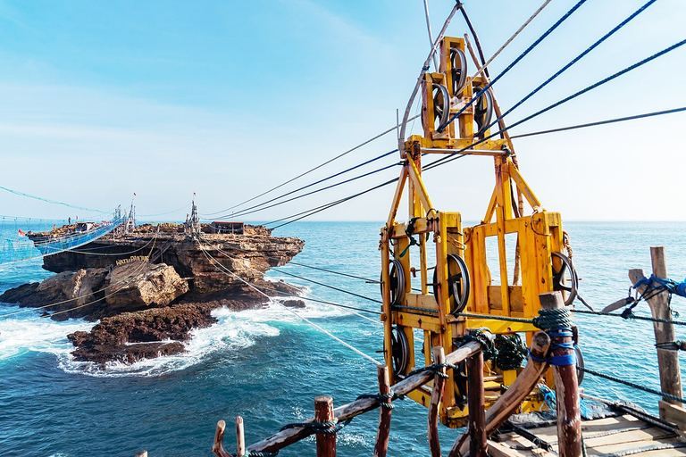 Yogyakarta: Cueva de Jomblang y Telecabina de la Playa de Timang