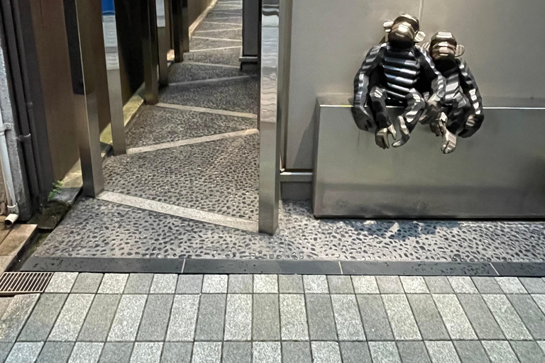 جولة سيرًا على الأقدام في سوق تسوكيجي للأسماك القديم