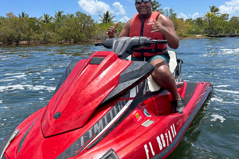 Miami: Aventura en moto acuática con paseo en barco de cortesía