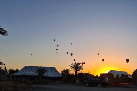 Marrakech: giro romantico in mongolfiera e colazione berbera