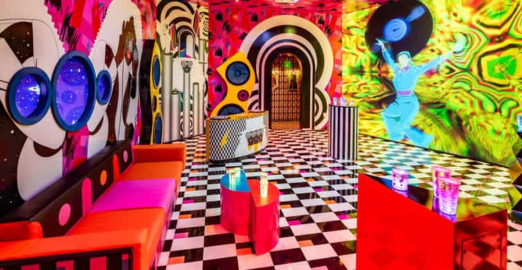 Houston: Meow Wolf - Radio Tave Ticket photo 1