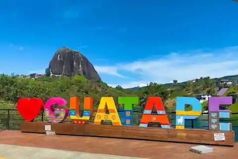 Guatape Entrance Ticket - La Piedra "The Rock"