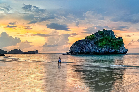 Crucero 5 Estrellas por la bahía de Ha Long y la isla de Cat Ba 3d/2nochesBahía de Ha Long - Archipiélago de Cat Ba Patrimonio de la Humanidad 3d/2noches