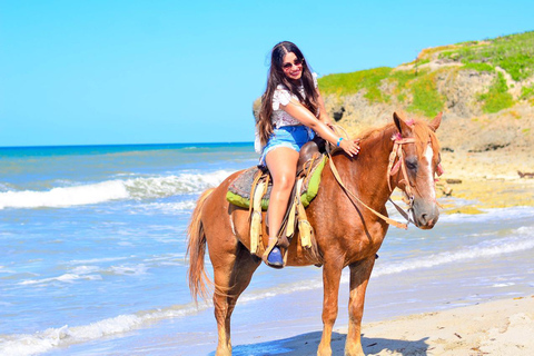 Przygoda konna na plaży i w lesie w Makau