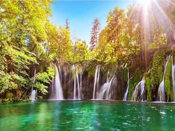 Da Zagabria: Escursione guidata ai laghi di Rastoke e Plitvice