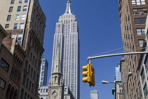 مدينة نيويورك: تناول 4 أطعمة من نيويورك وشاهد 30 جولة سيرًا على الأقدامتناول 4 أطعمة من نيويورك وشاهد