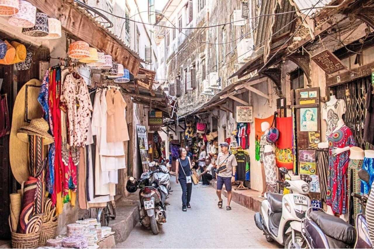 Tour: Stone Town, Prison Island & Nakupenda-Sandbank