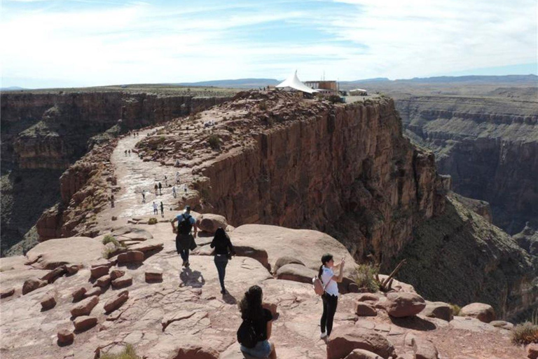 Desde Las Vegas: Excursión al Gran Cañón y la Presa Hoover con Skywalk