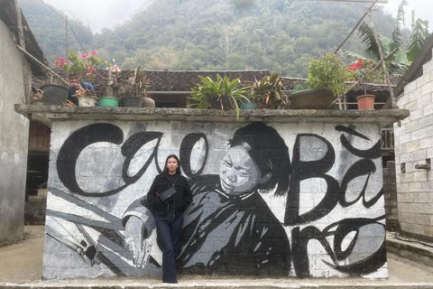 从河内出发：3日游览高平的亮点。从河内出发：3天高平精华游。