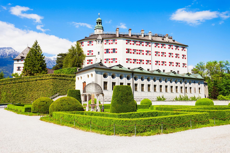 Tour privato di Schloss Ambras a Innsbruck, senza prenotazione