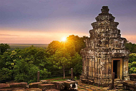 Angkor Wat: Full-Day Guided Sunset Tour Small Group Guided Sunset Tour of Angkor Wat