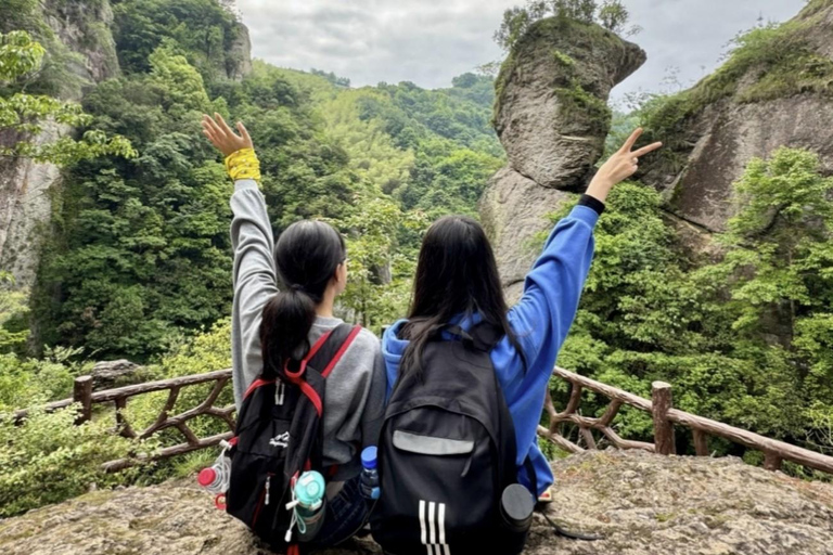 Shanghai: Han Fei River Ancient Path Hike Day Trip Shanghai: Han Fei River Ancient Path Hike Day Trip