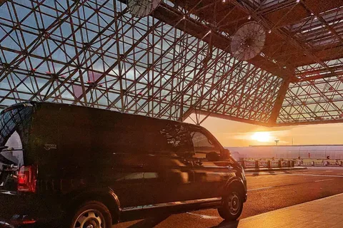 TPE Airport: one-way private transfer to or from Taipei City