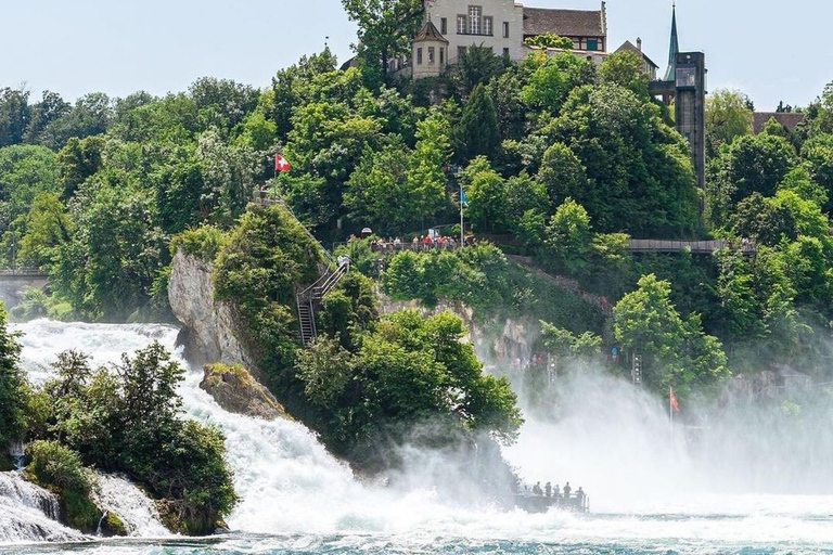 Lucerna: Escursione alle cascate del Reno, a Zurigo e al Museo del cioccolato