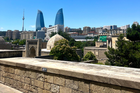 Azerbaijão: Tour particular de 7 dias com um guia de viagens pessoal ...