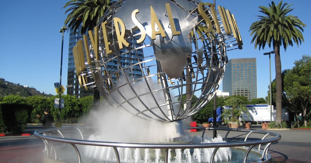 From Los Angeles: Full Day L.A Suburbs and Attractions tour | GetYourGuide