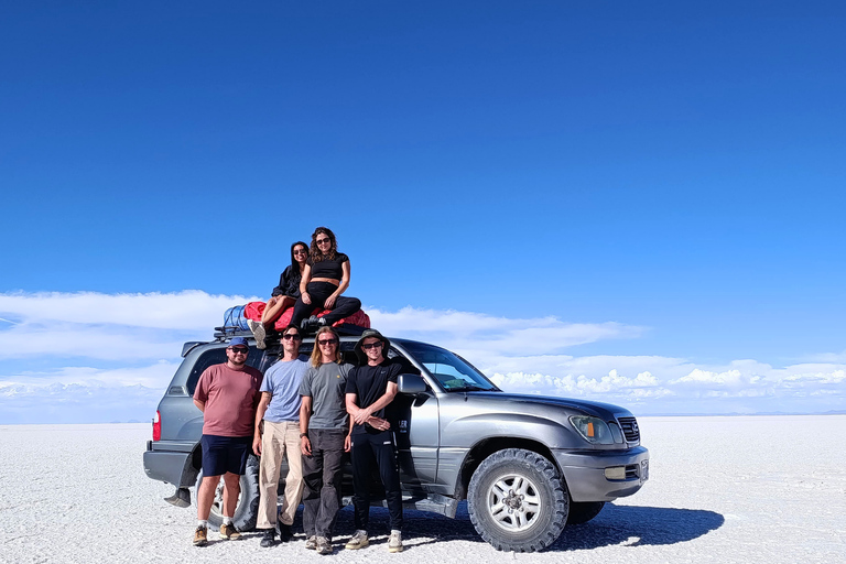 Uyuni Salt Flats 1 Day Tour: Train Cemetery & Sunset