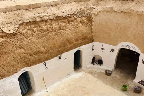 From Tunis: Sahara Camp and Ruins 3-Day Private Desert Tour
