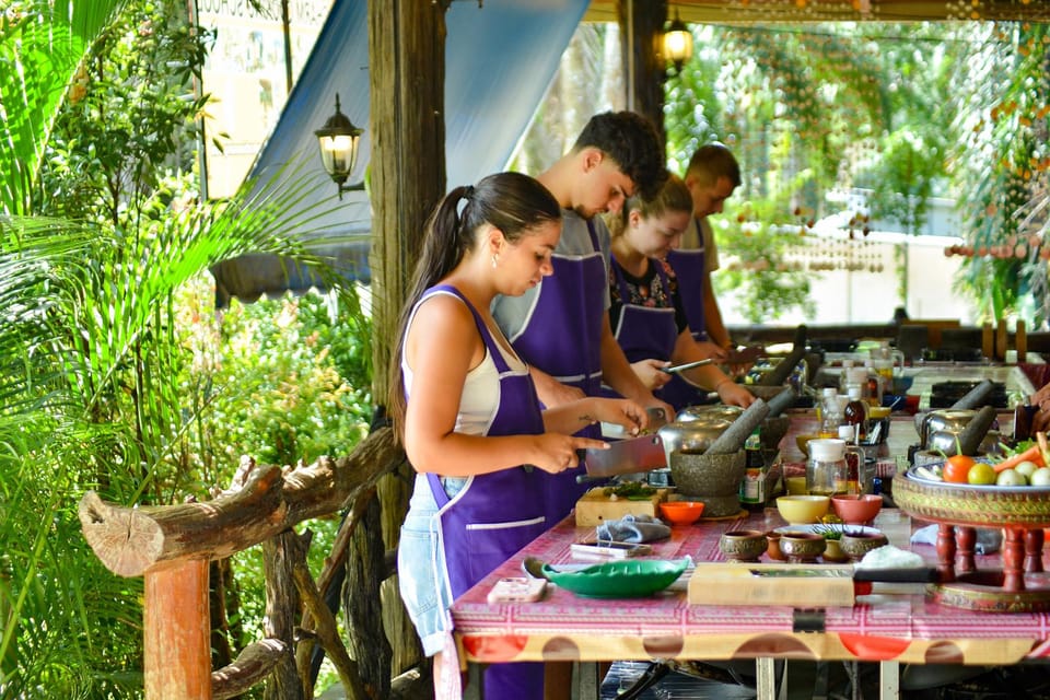 Cooking Class at Thai Charm Cooking School with Meal