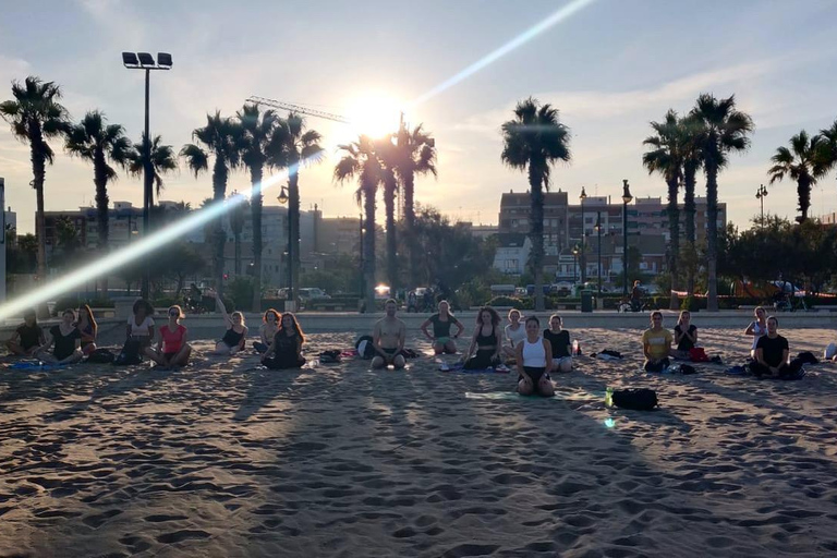 Jávea: Playa de L'Arenal - Morning Beach Yoga Class
