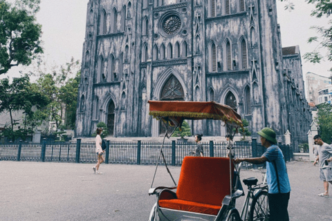 Experience Hanoi’s Authentic Charm: Traditional Cyclo Tour