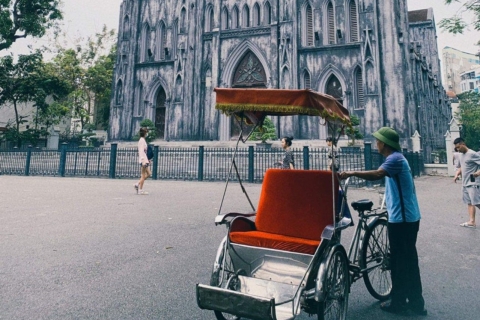 Experience Hanoi’s Authentic Charm: Traditional Cyclo Tour