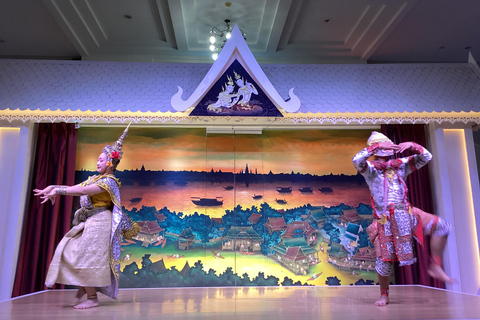 Calypso Cabaret en Asiatique: espectáculo de ladyboys en primera filaEspectáculo nocturno