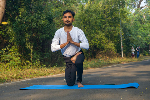 Varanasi: Private Yoga Class with Hotel Pickup default