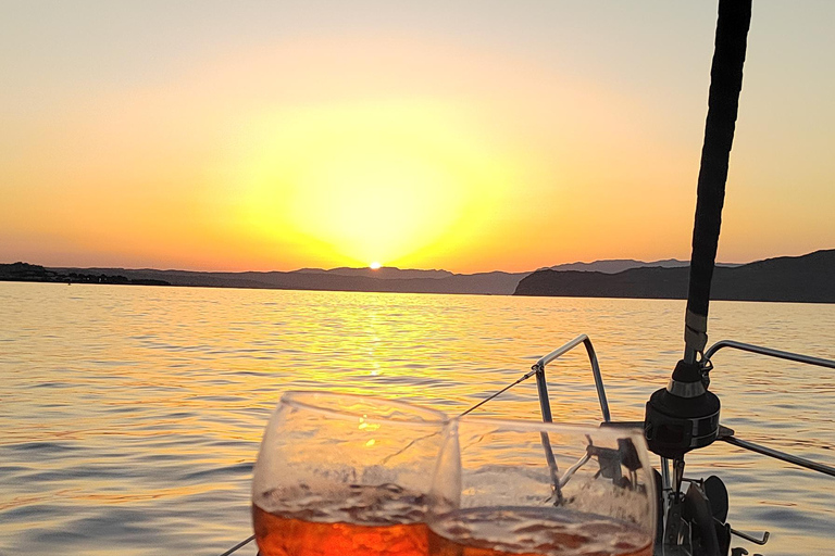 Balos: Catamaran Shared Sailing Cruise with lunch and drinks Balos: Catamaran SUNSET Shared Sailing Cocktail Cruise