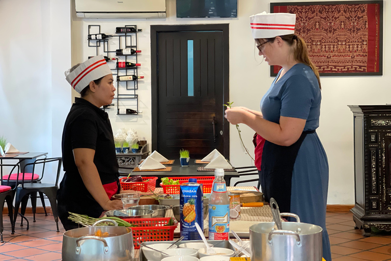 Phnom Penh: Hands-On Khmer Cooking Class(Half-Day Afternoon)