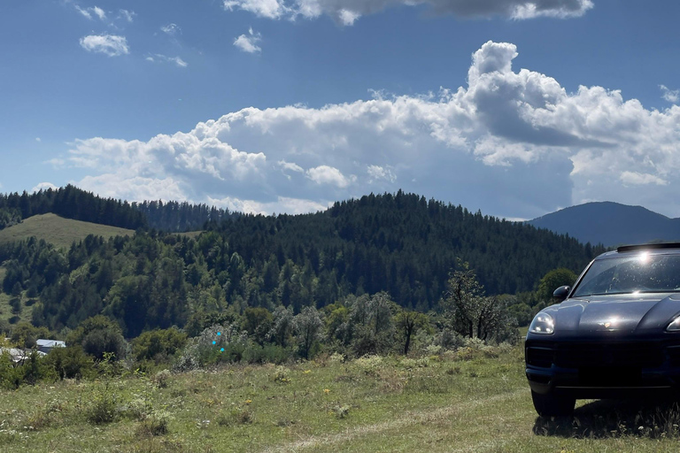 Bucarest : transfert aéroport de luxe en Porsche Cayenne