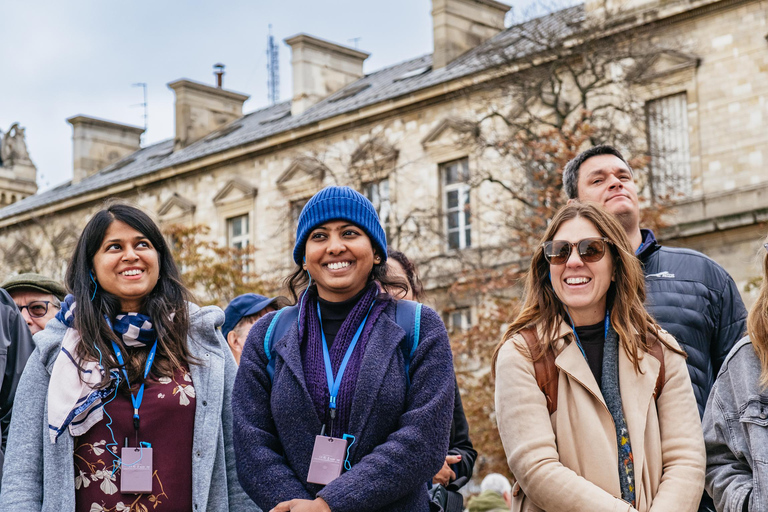 Paris: Sainte-Chapelle Small Group Guided Tour