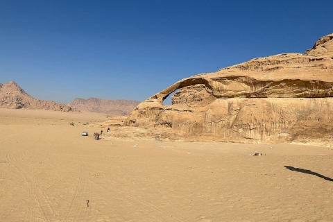 Amman - Petra - Wadi Rum et Mer Morte - Circuit de 3 joursAmman-Petra-Wadi Rum-Mer morte 3 jours Minivan 7 pax