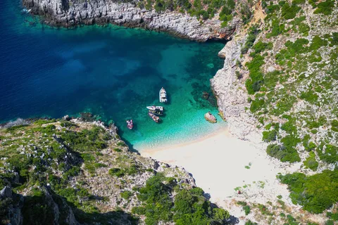 Grama Bay Speedboat Tour Vlore