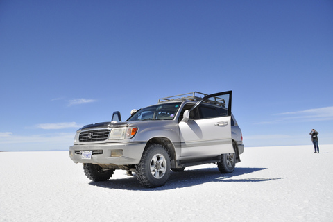 Van La Paz naar La Paz: Uyuni Zoutvlakte Tour 1D + Nachtbussen