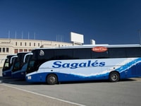 Girona, Girona Airport Bus Transfer from/to Barcelona Center - Housity