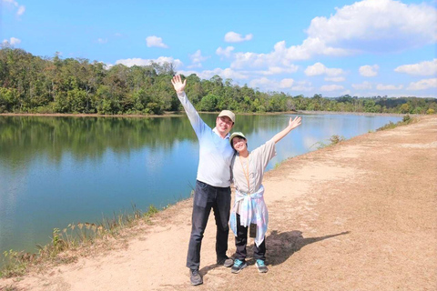 Bangkok: Tour a piedi per piccoli gruppi del Parco Nazionale di Khao YaiTour privato con servizio di prelievo e rientro in hotel