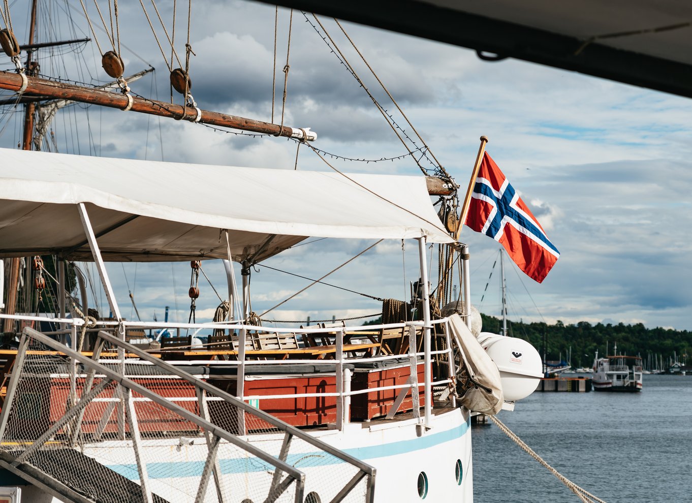 Oslo: Aftencruise i fjorden med rejebuffet