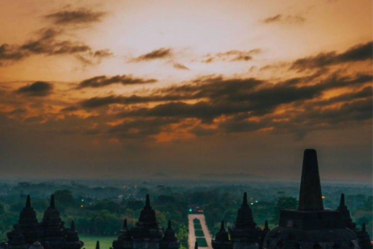 Borobudur Climb-Up & Prambanan Journey with Licensed Guide Borobudur Climb-Up & Prambanan Journey with Licensed Guide