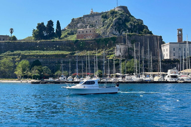 Corfou : Tour en bateau privéCorfou : visite d&#039;une demi-journée en bateau privé