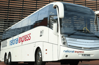 Flughafen Manchester: Bustransfer nach/von Liverpool
