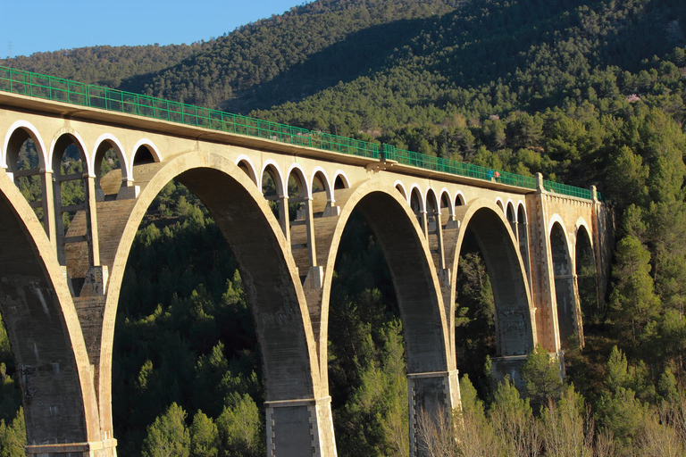 Alcoy: Bungee jumping in a natural setting at Font Rotja