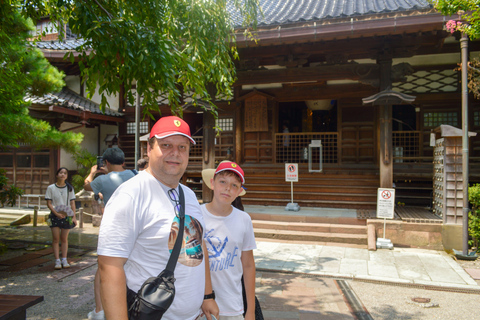 Kanazawa: Ninja Temple & Bamboo Brush Calligraphy