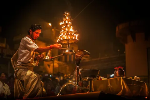 From Varanasi: Varanasi & Sarnath Full Day Guided Car Tour