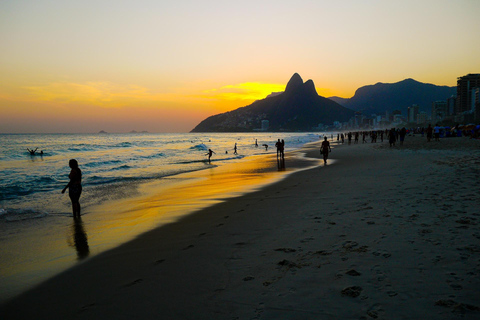 Rio de Janeiro: Stadsvandring, matupplevelse, kvällsturer och mycket mer!Rio de Janeiro: Stadsrundtur, mat, nattattraktioner och mer!