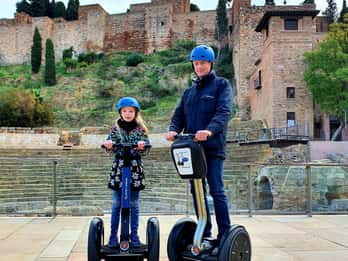 Málaga: Geführte Segway-Tour zur Burg von Gibralfaro